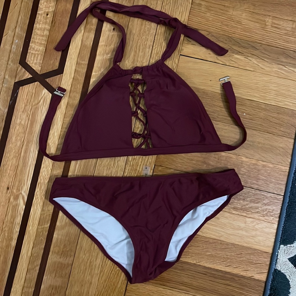Cupshe small Marriot swim suit